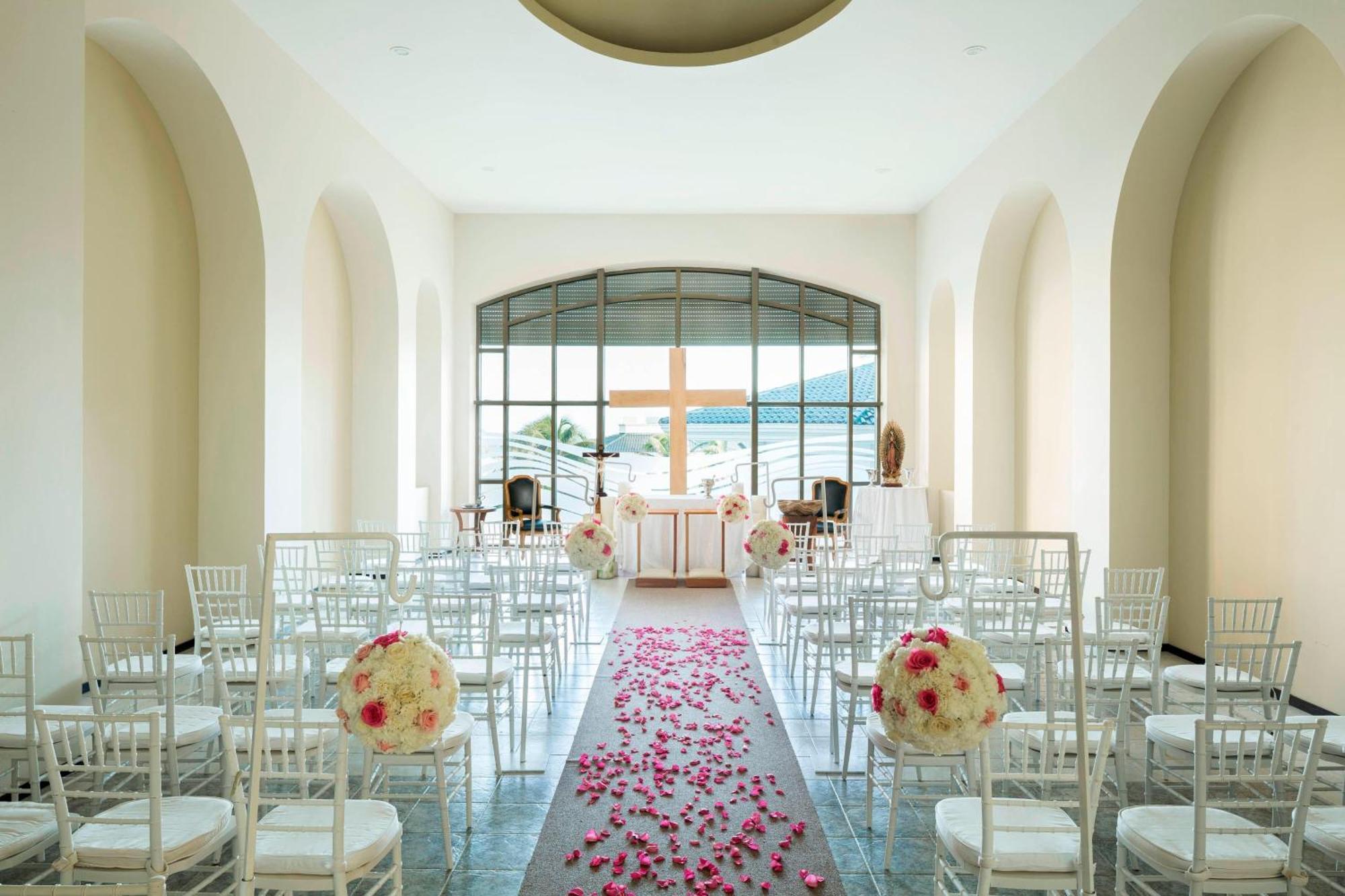 Jw Marriott Cancun Resort & Spa Exterior photo