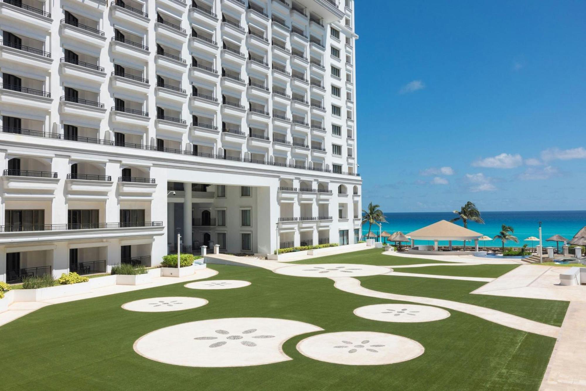 Jw Marriott Cancun Resort & Spa Exterior photo